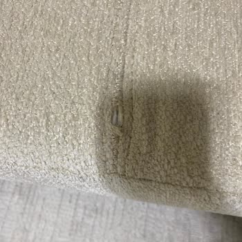 Koltuk Takımında Kısa Sürede Yırtılma Ve İlgisiz Müşteri Hizmeti