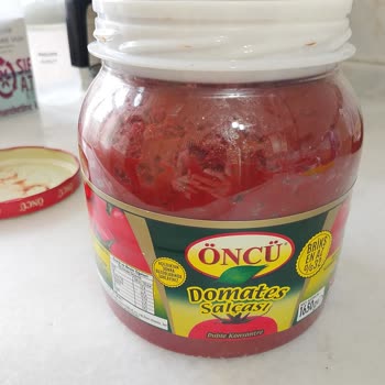 Küflü Salça Teslimatı Ve İletişimsiz Market: Gıda Güvenliği Ve Mağduriyet