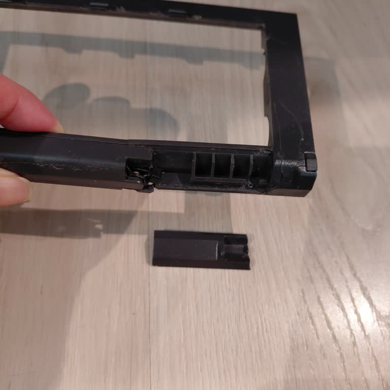 Garanti Kapsamındaki Süpürge Parçası İçin Ücret Talep Edilmesi Mağduriyet Yarattı