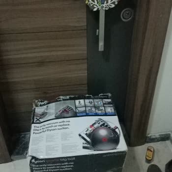 Dyson Servisinden Gelen Ürün Yıpranmış Kutuda Teslim Edildi