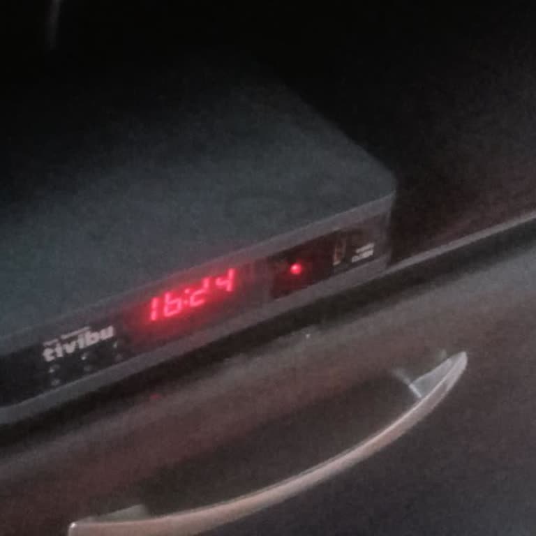 Tivibu Uydu Cihazında Sürekli Donma Ve Hizmet Eksikliği Nedeniyle Mağduriyet