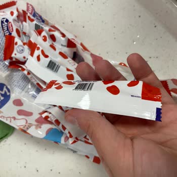 Aldığım Çikolata Paketi Boş Çıktı, Mağduriyetimin Giderilmesini İstiyorum