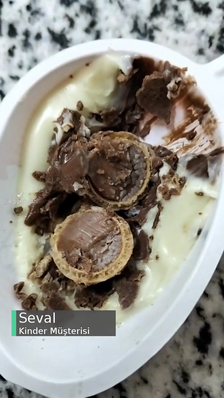 Kinder Çikolata Bayatlamış Ve Bozulmuş videonun kapak resmi