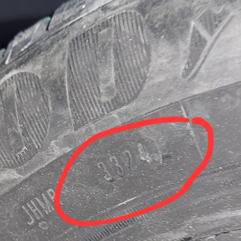 Yanıltıcı Üretim Yılı Vaadiyle Eski Tarihli Lastik Gönderildi, Mağduriyetim Giderilmiyor