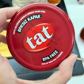 Tat Gıda Domates Salçasının İçinden Keskin Bir Cam Parçası Çıktı