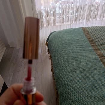 Kullanılmış Ruj Gönderildi, Hijyen Ve İade Konusunda Mağaza İlgisiz Kaldı