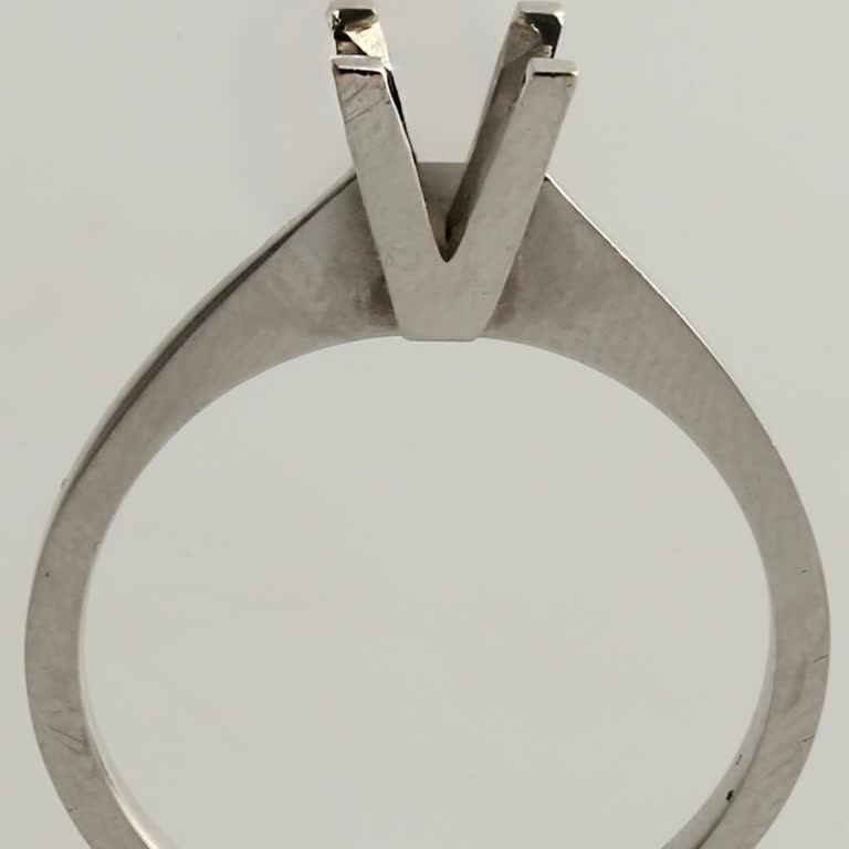 Atasay Kuyumculuk Kısa Sürede Taşı Düşen Tektaş Yüzüğe Yüksek Onarım Ücreti ve İlgisiz Hizmet