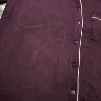 Kumaş Tanıma Özellikli Philips Ütü Kıyafetlerde İz Bırakıyor