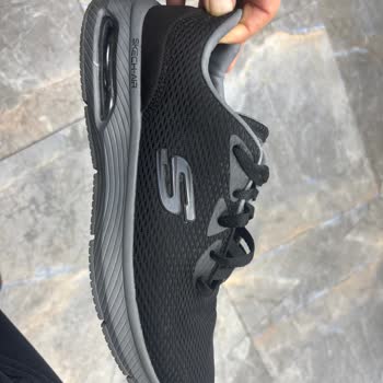 Aldığım Ayakkabı Ayağımda Yaralara Sebep Oldu, Mağduriyetim Giderilmedi