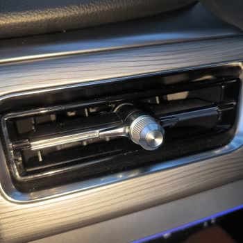 Chery Tiggo 8 Pro Havalandırma Izgarasında Kendiliğinden Çatlama Sorunu