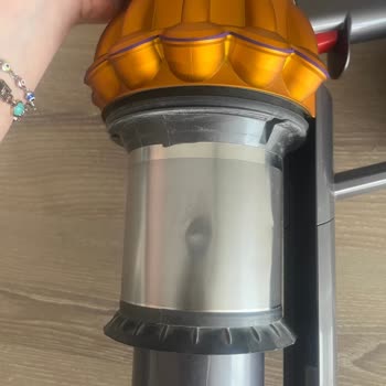 Dyson V15 Detect Süpürgede Üretim Hatası ve Yetersiz Servis Mağduriyeti