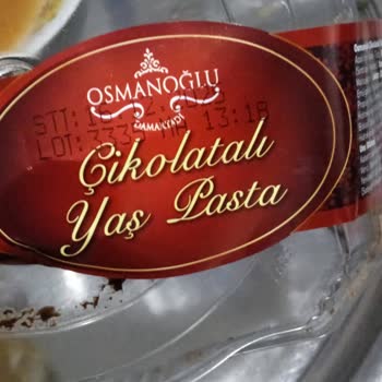 BİM Aldığım Yaş Pastadan Kıl Çıktı Hijyen Sorunu Yaşadım