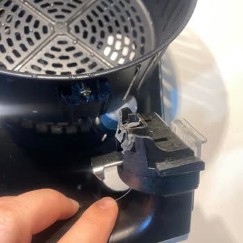 Schafer Fitfry Smart Air Fryer Tutma Kulpunun Temini İçin Destek Bekliyorum