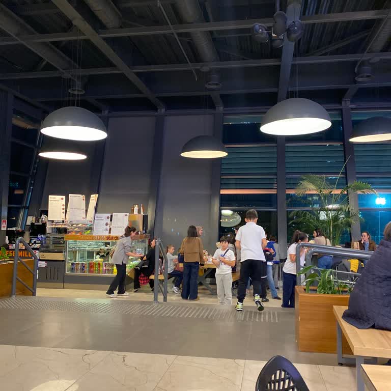 Arcadium AVM Yemek Katında Kontrolsüz Gürültü Ve Etkinlik Sorunu