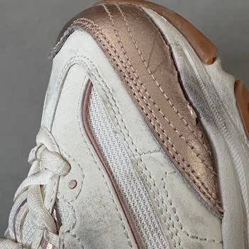 Yeni Alınan Ayakkabıda Hızla Soyulma Ve Garanti Reddi Şaşkınlığı