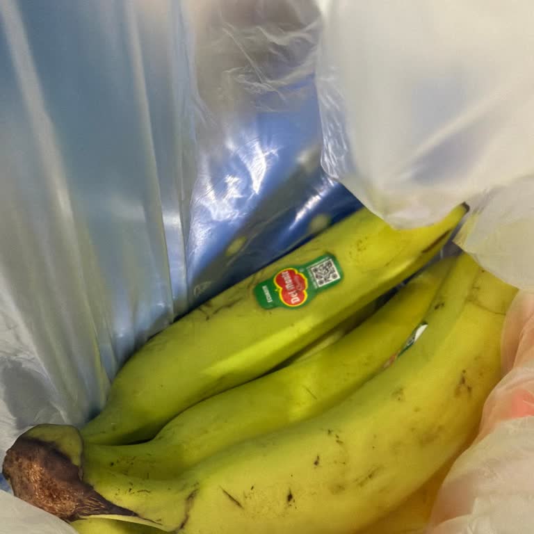 Migros’tan Aldığım Muzlar Bozuk Çıktı Çocuğumun Sağlığı Riske Girdi