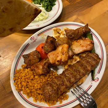 Anıttepe Düveroğlu Restaurant'ta Eksik Sipariş Ve Saygısız Personel Mağduriyeti!