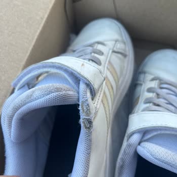 Adidas Ayakkabıda Kısa Sürede Açılma Ve Olumsuz Garanti Yanıtı