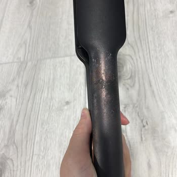 Dört Ayda Soyulan Saç Düzleştirici Ve Yanıtsız Mağaza