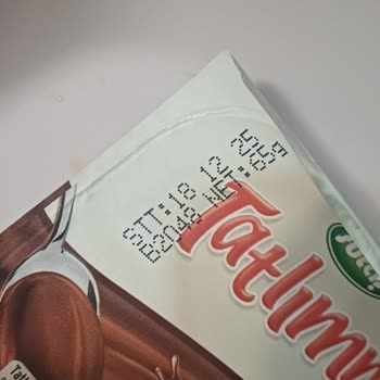 Son Kullanma Tarihi Geçmemiş Sütaş Tatlım Pudingde Küf Çıkması