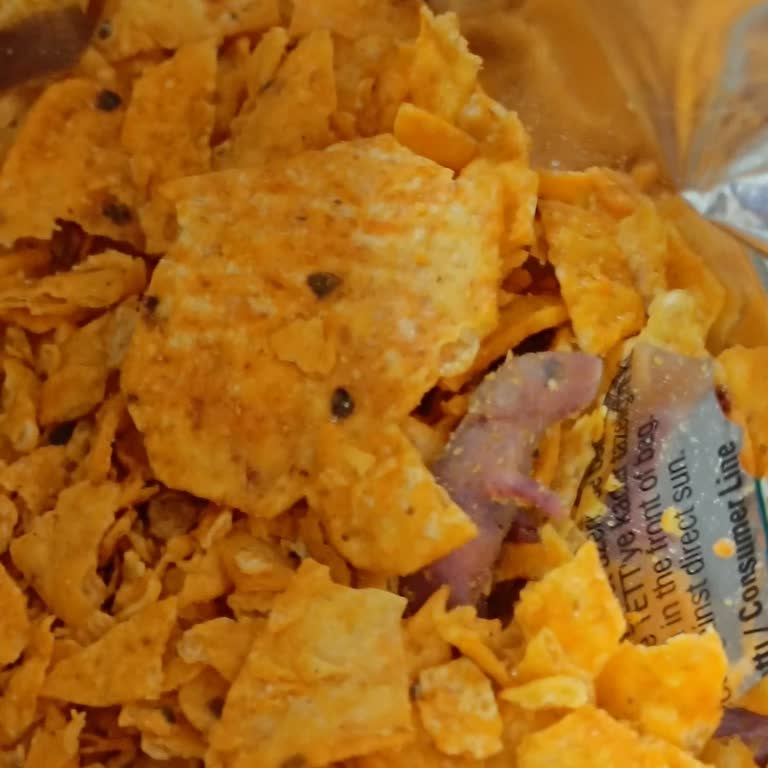 İlkokul Kantininde Doritos Paketinden Fare Yavrusu Çıkması Endişesi