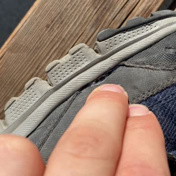 Skechers Ayakkabılarda Kısa Sürede Yanlarda Açılma Sorunu