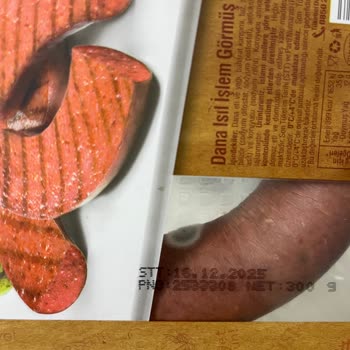 Onur Market Son Kullanma Tarihi Geçmemiş Üründe Küf Şoku Ve İade Talebi