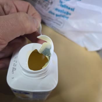 Son Kullanma Tarihi Geçmemiş Yoğurtta Küf Şoku!