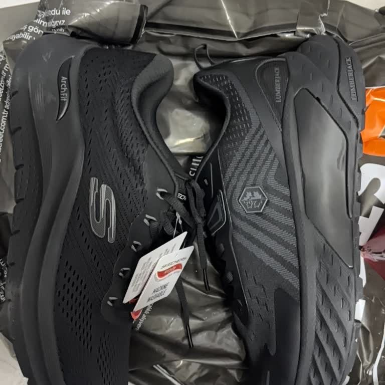 Yanlış Marka Ve Numarada Ayakkabı Gönderildi, İade Süreci Müşteriyle Uğraştırıyor