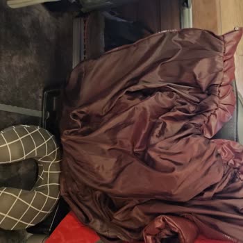 Buzlu Turizm Yağmur Sızan Otobüste Islak Koltukta Geçen Rahatsız Edici Yolculuk!