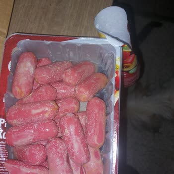 Gedik Marka Sosislerde Kötü Koku Ve Bozulma İnsan Sağlığını Tehdit Ediyor