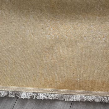 Halı Yıkama Sonrası Sarı Lekeler Ve İlgisiz Hizmet