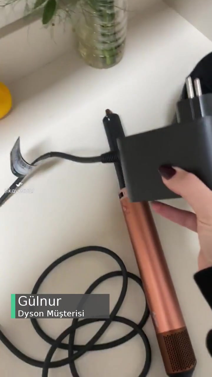 Dyson Airwrap Coanda 2X – 7 Günlük Ürün Arızalandı! videonun kapak resmi