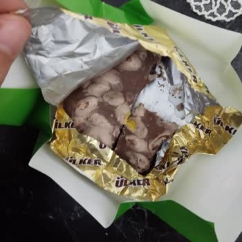 Aldığım Ülker Kare Çikolata Bozuk Çıktı, Çözüm Sunulmadı