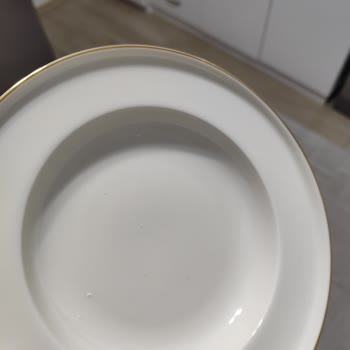 Satın Aldığımız Schafer Çeyiz Setinde İlk Kullanımda Çatlak Ve Çizikler Oluştu, Garanti Desteği Alamadık