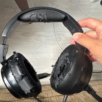 Rampage Comfort 7.1 Kulaklık Pedlerinin Hızla Deforme Olması Ve Yedek Parça Sorunu