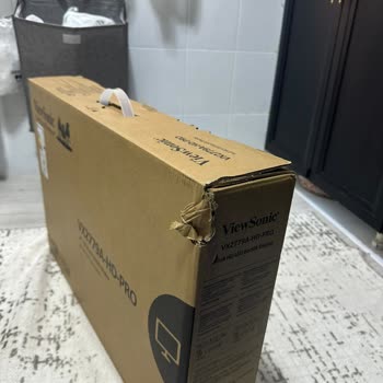 UPS Delivered My ViewSonic Monitor Cracked