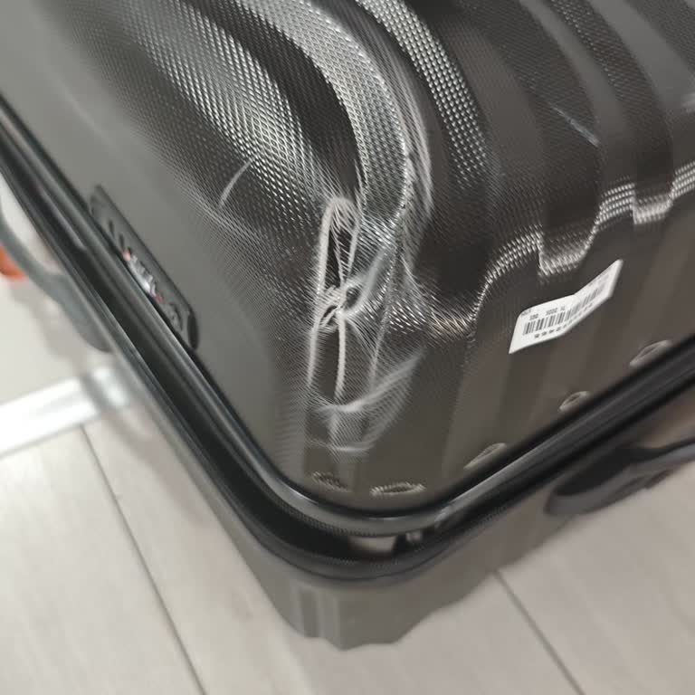 THY Uçuşunda Valizim Hasar Gördü, Mağduriyetim Giderilmiyor