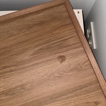 Kırık Komodin Teslimatı Sonrası 2 Aydır Çözülmeyen Değişim Talebi