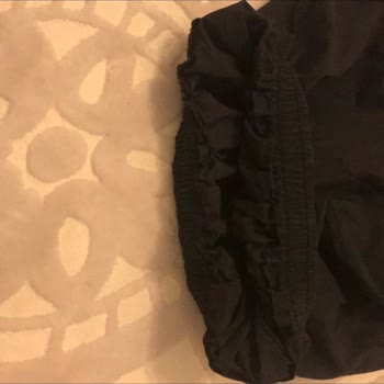 Dolapta İlanla Alakasız Yıpranmış Etek Ve İade Reddi Mağduriyeti