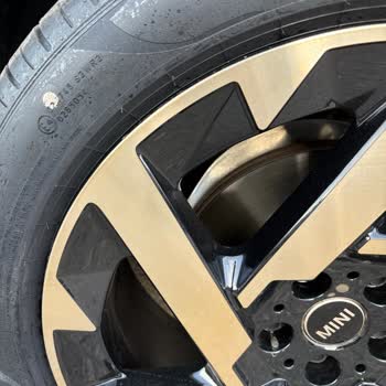 Mini Uzayan Servis Süresi Ve Hatalı Jant Boyasıyla Hayal Kırıklığı