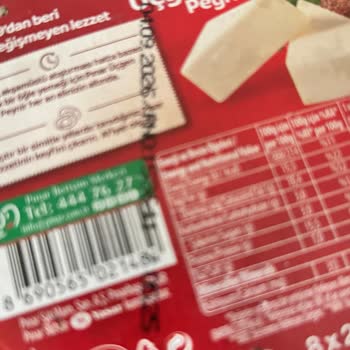 Peynirin İçinde Siyah Maddeyle Karşılaşmak Güvenimi Sarstı