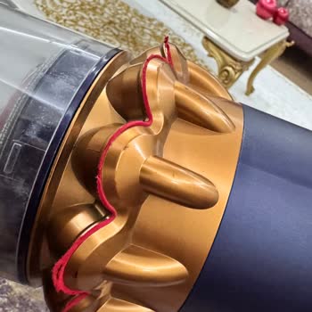 Dyson V15 Süpürgemdeki Kavlama Sorunu Ve Servisten Çözüm Alamamak