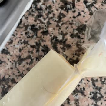 Torku Taze Kaşar Peynirinde Hijyen Sorunu Ve Güven Kaybı