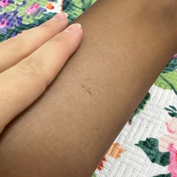 Aldığım Çorap Paketten Kusurlu Çıktı Değişim Talep Ediyorum