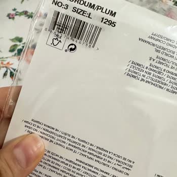 Aldığım Çorap Paketten Kusurlu Çıktı Değişim Talep Ediyorum