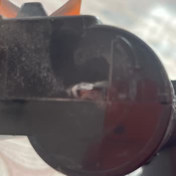 Yeni Süpürgede Sürekli Düşen Parça Ve İlgisiz Müşteri Hizmeti