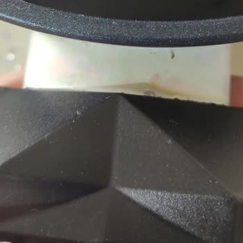 Çizilmez Denilen Tencerede Kaplama Soyulması Ve Çözüm Bulamamak