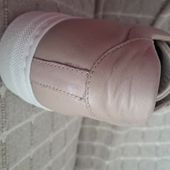 Gön Deri Kusurlu Ayakkabı Üç Kez Gönderildi, Ücret İadesi Yapılmadı!