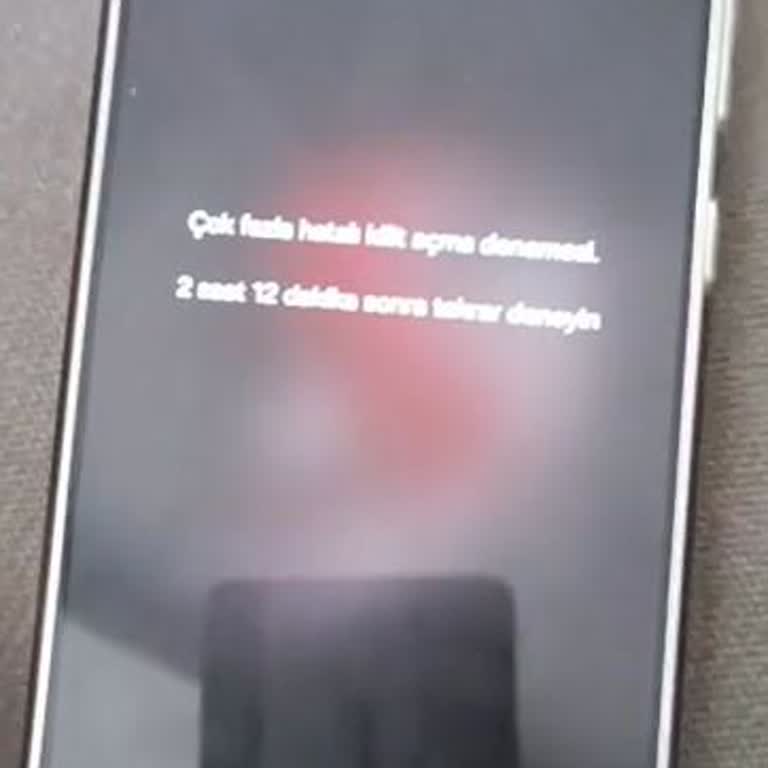 Parmak İzi Okuyucusu Arızalı Telefon İçin İade Talebim Reddedildi, Mağdur Oldum